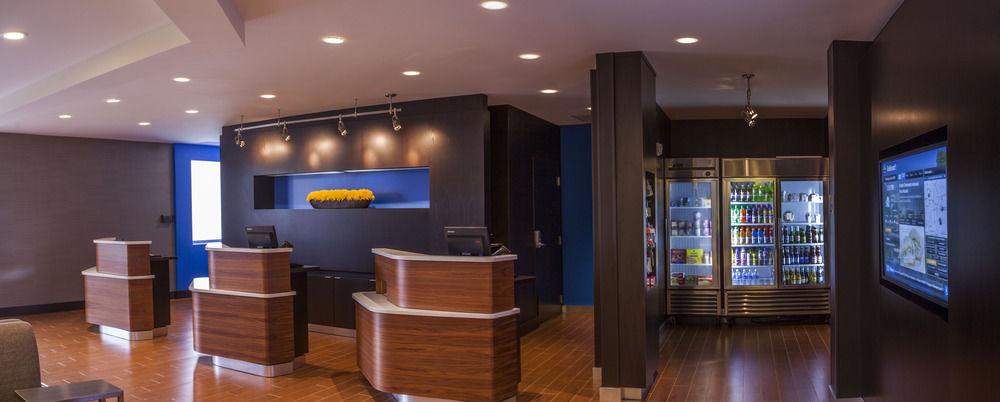 Courtyard By Marriott Charlotte Airport Loso Kültér fotó